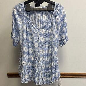Blue and White Women's Top